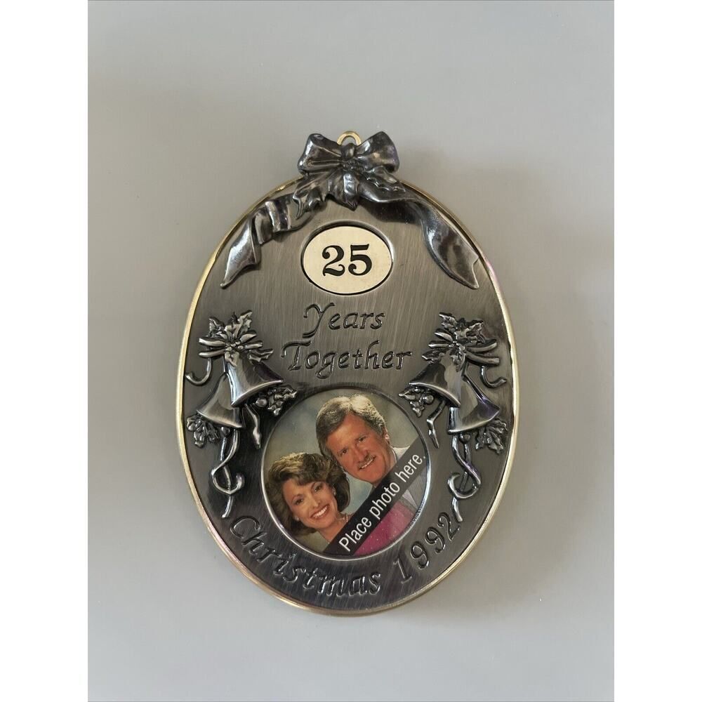 Hallmark Keepsake‎ Ornament Anniversary Photo Holder "5,10,25,30,40 Years" 1992